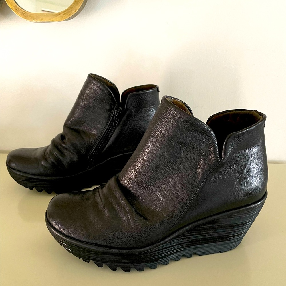 FLY London Women’s Yip Boot